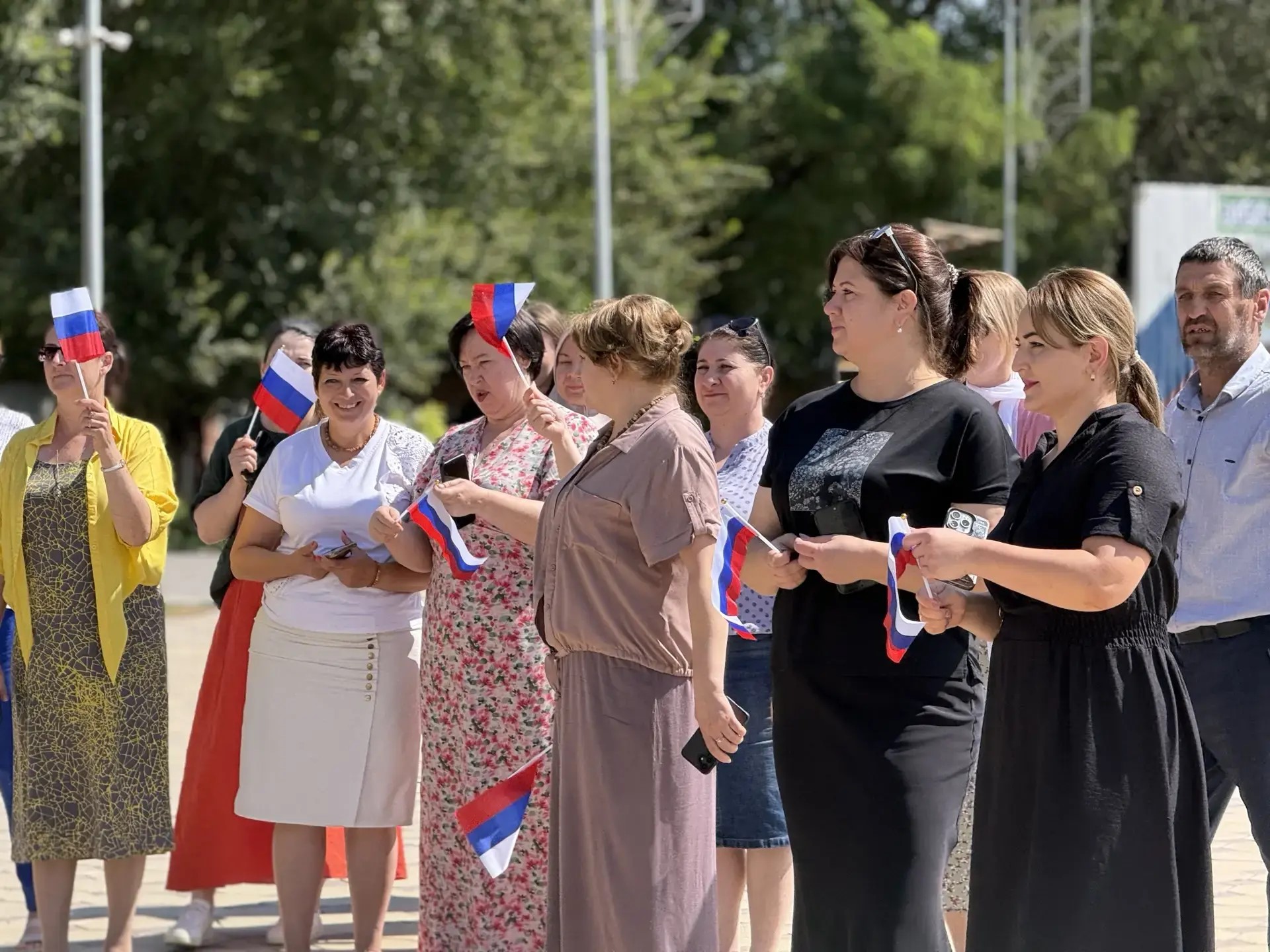 В Тарумовском районе провели мероприятие ко Дню Государственного флага России