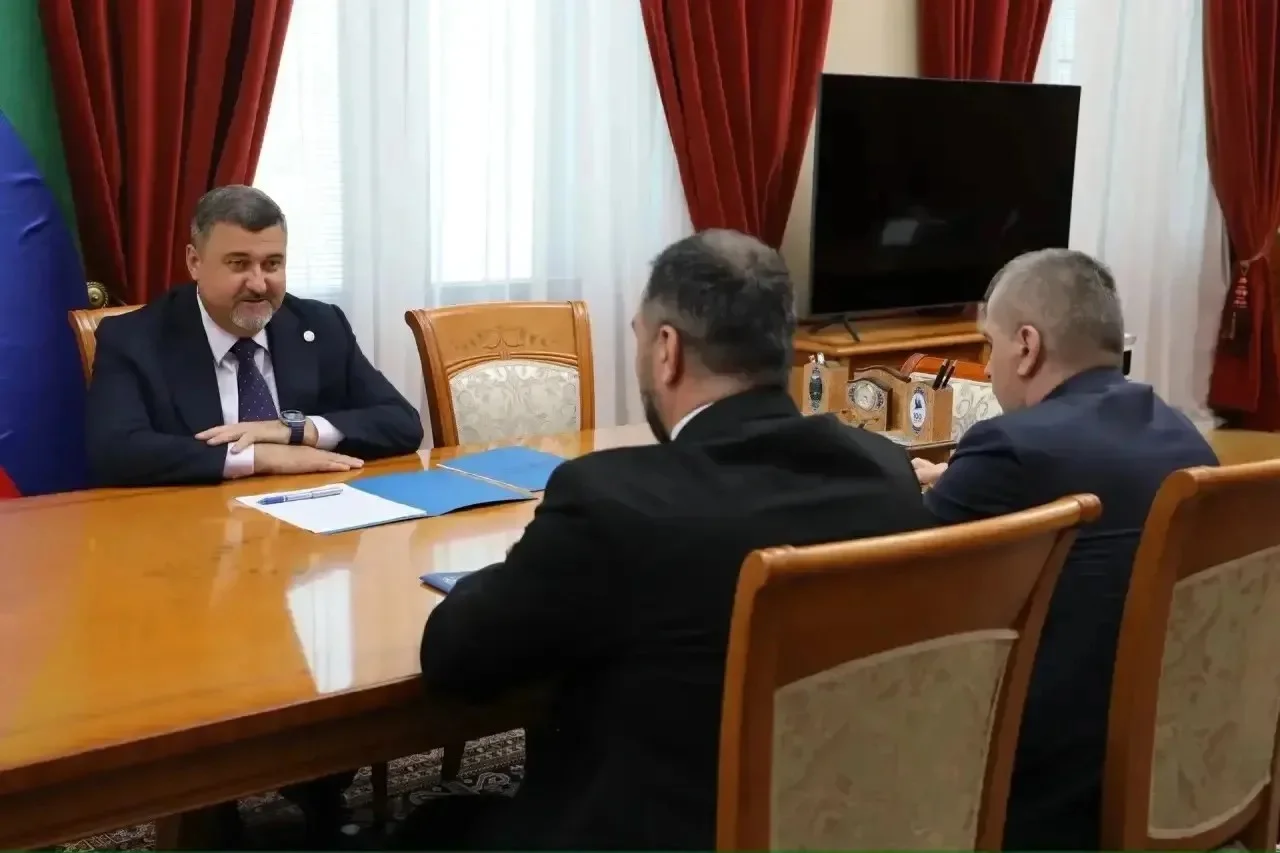 Федор Щукин встретился с участниками программы "Время героев" Э.Набиевым и М.Валиховым