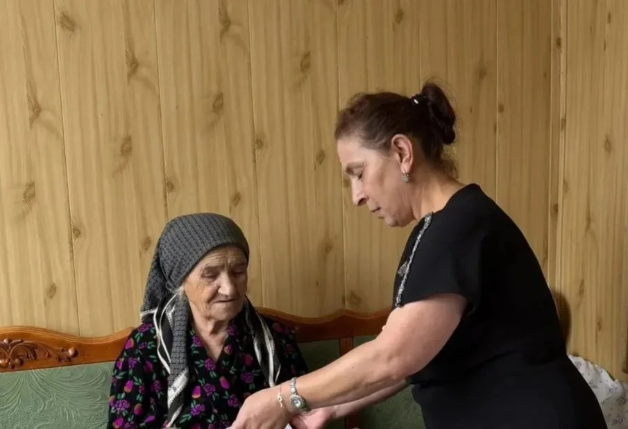 108-летняя Фаният Расулова из Касумкента проголосовала на выборах