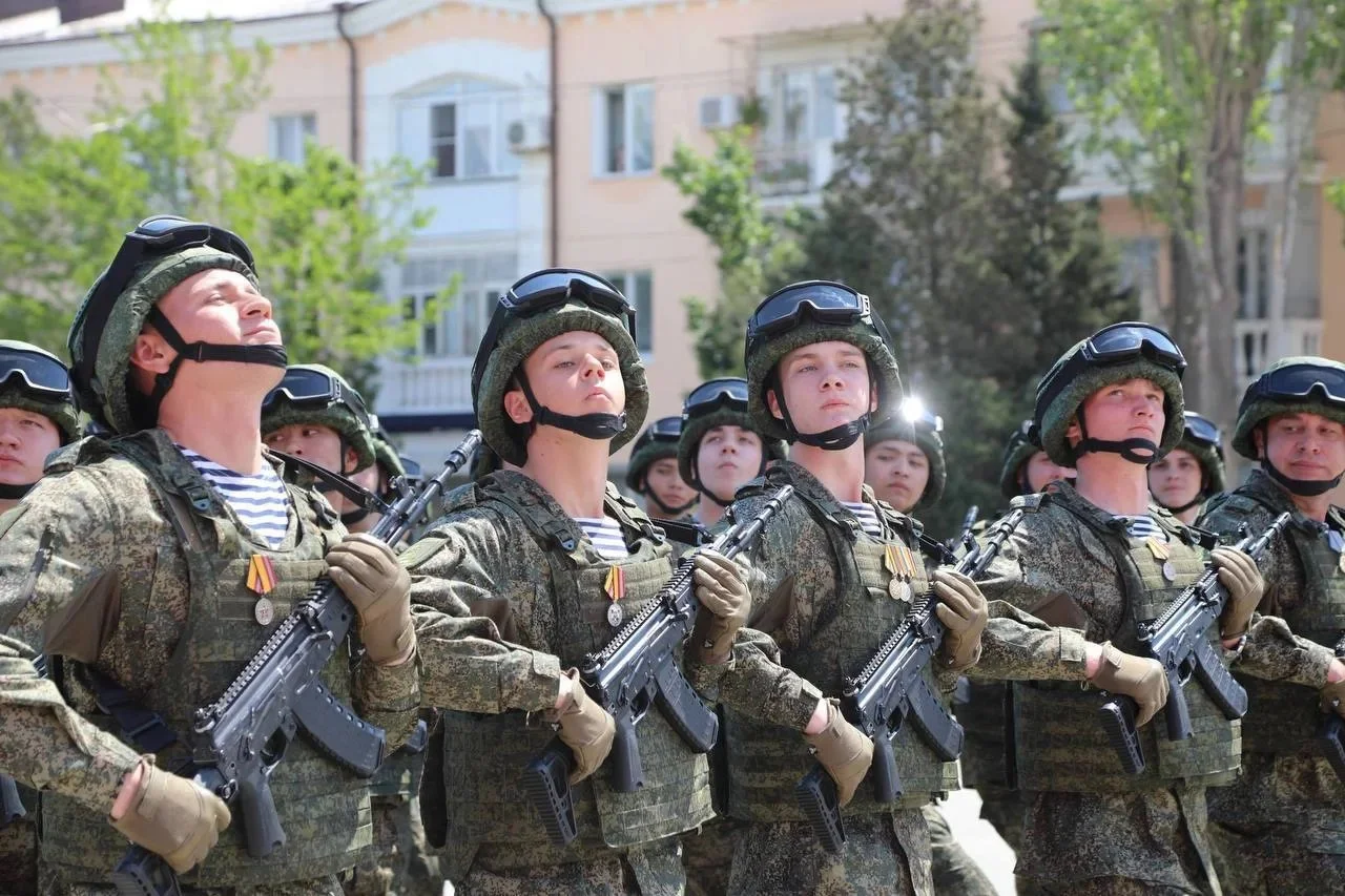 Дагестан выделил 500 млн рублей на единовременные выплаты военнослужащим при заключении контракта