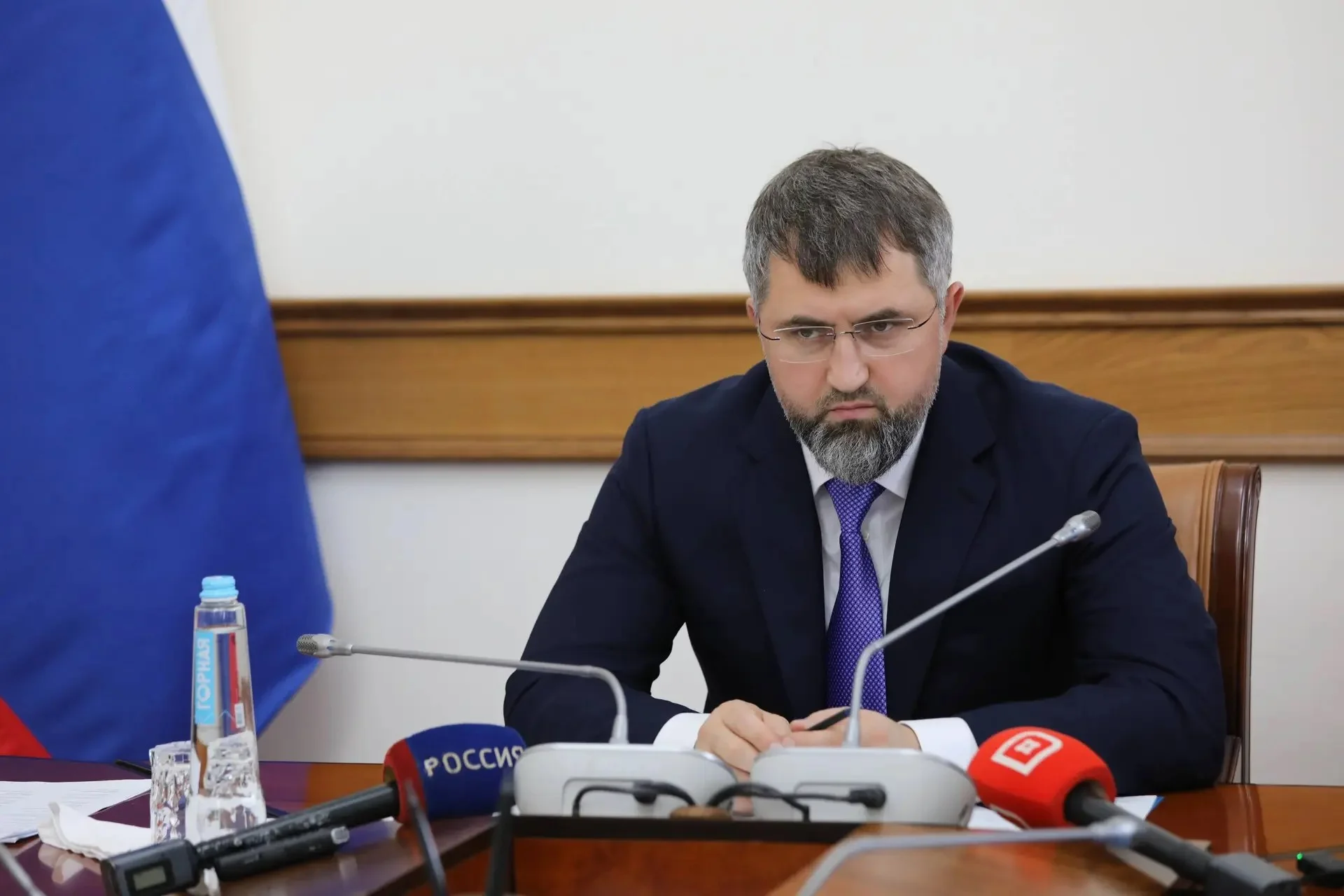 В Правительстве Дагестана обсудили реализацию мер соцподдержки для участников СВО и их семей