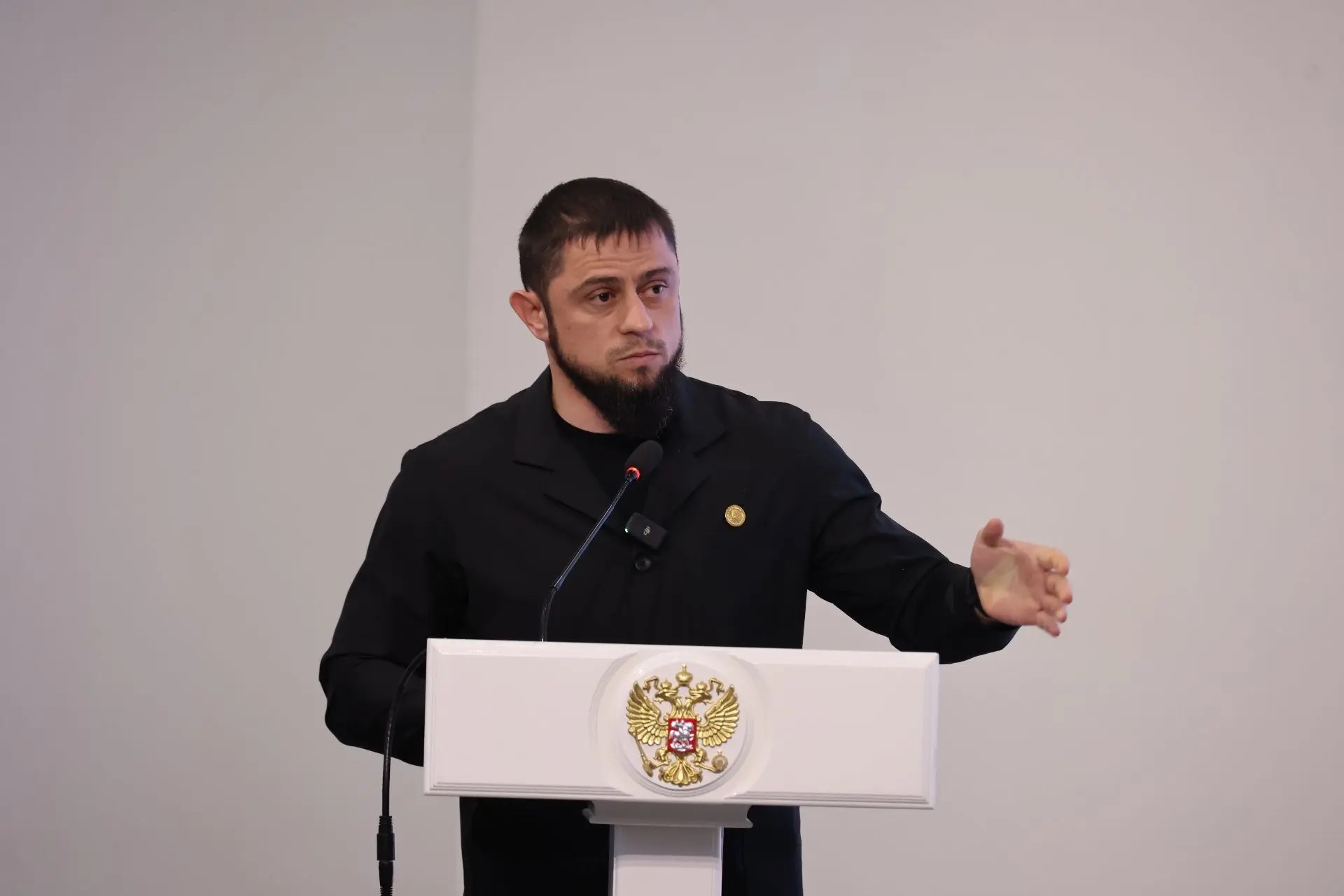 На конференции „Единство народов — Сила России!“ заявили о роли информационной политики в поддержании межнационального мира