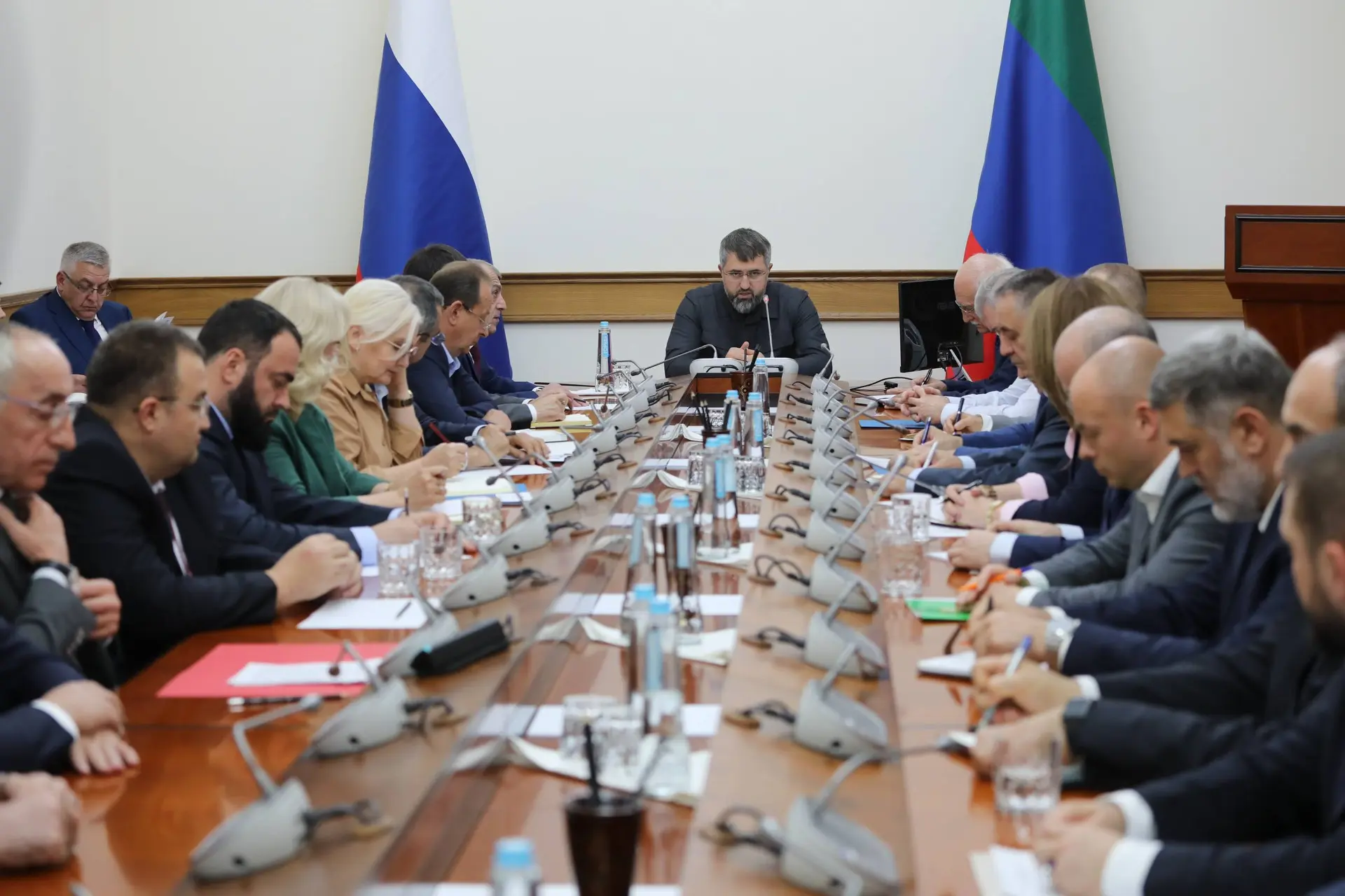 Магомед Рамазанов обсудил подготовку к Единому дню голосования в Дагестане