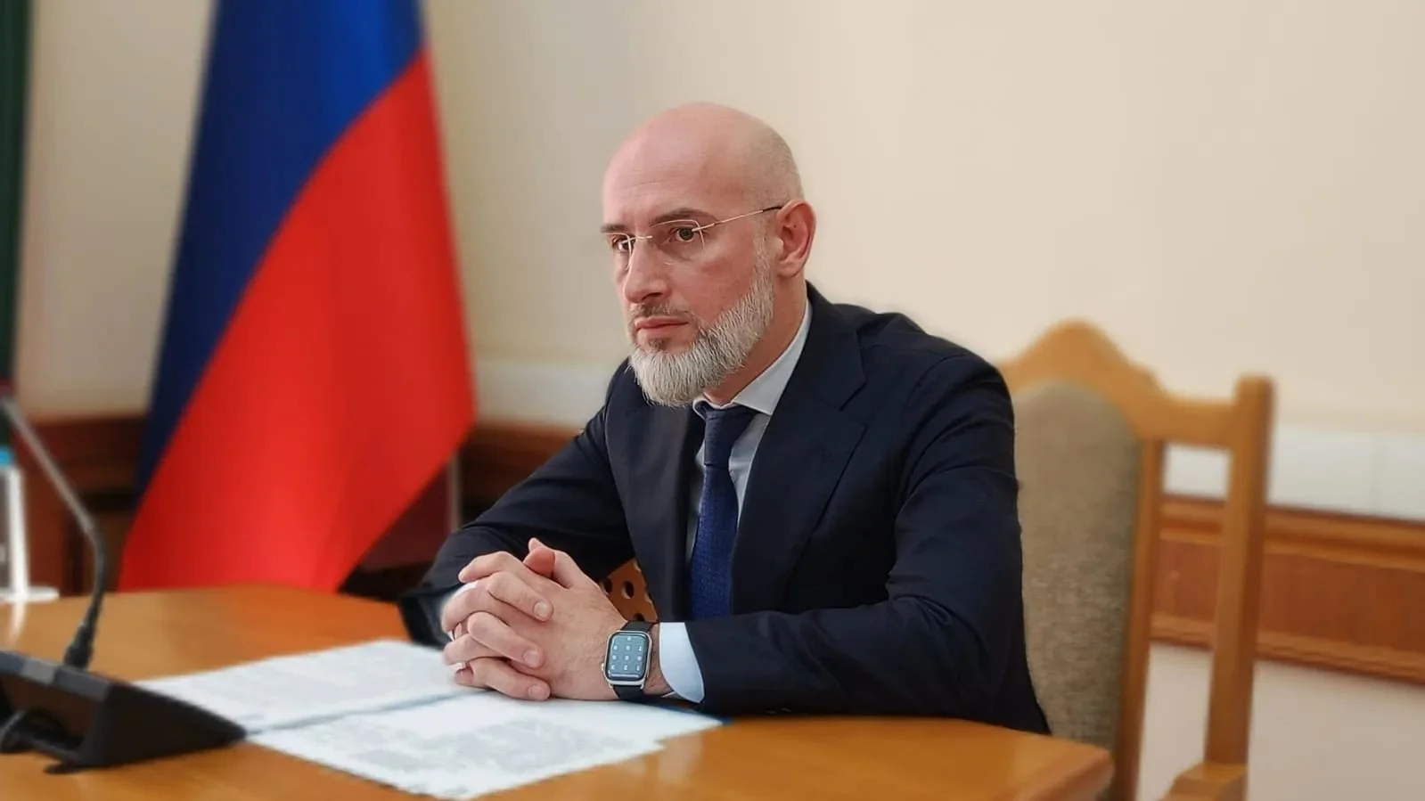 Под председательством Магомеда Чиркиева обсудили ход реализации нацпроекта „Молодёжь и дети“