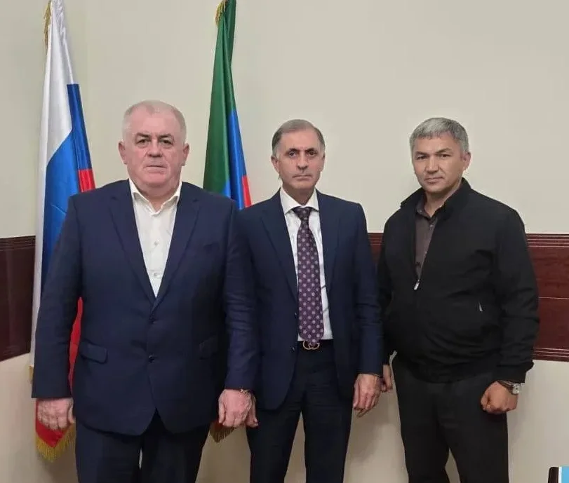 Район орталыгын оьрлентуьв соравлары ойласылды