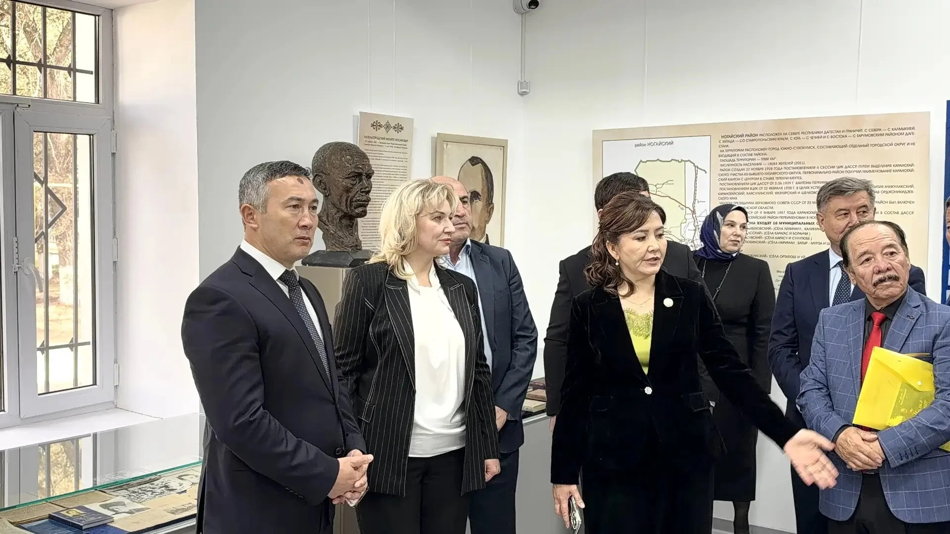 Врио министра культуры Зарема Бутаева участвовала на открытии обновленного музея в с.Терекли-Мектеб