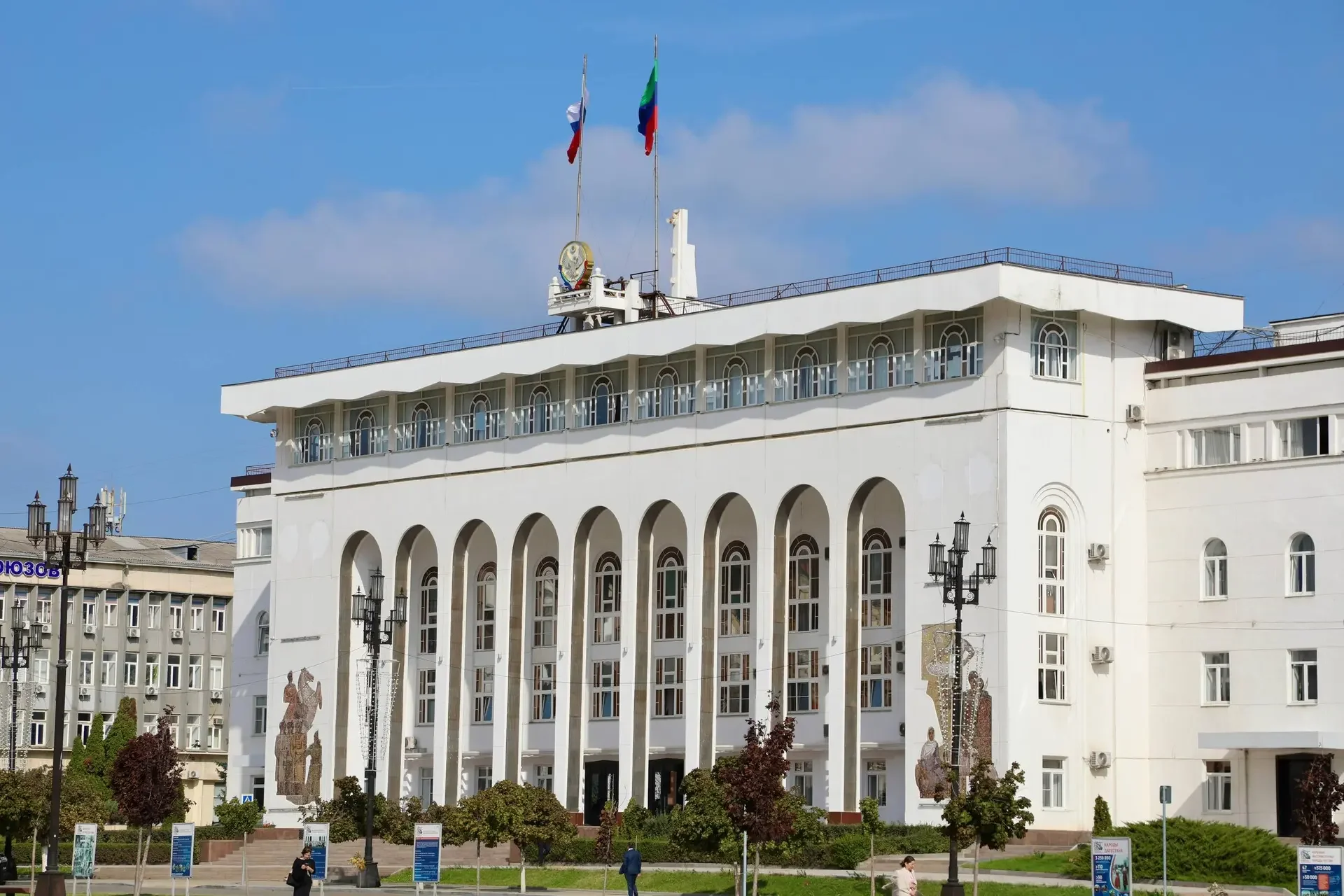 Магомед Рамазанов освободил от обязанностей представителей Дагестана в нескольких регионах
