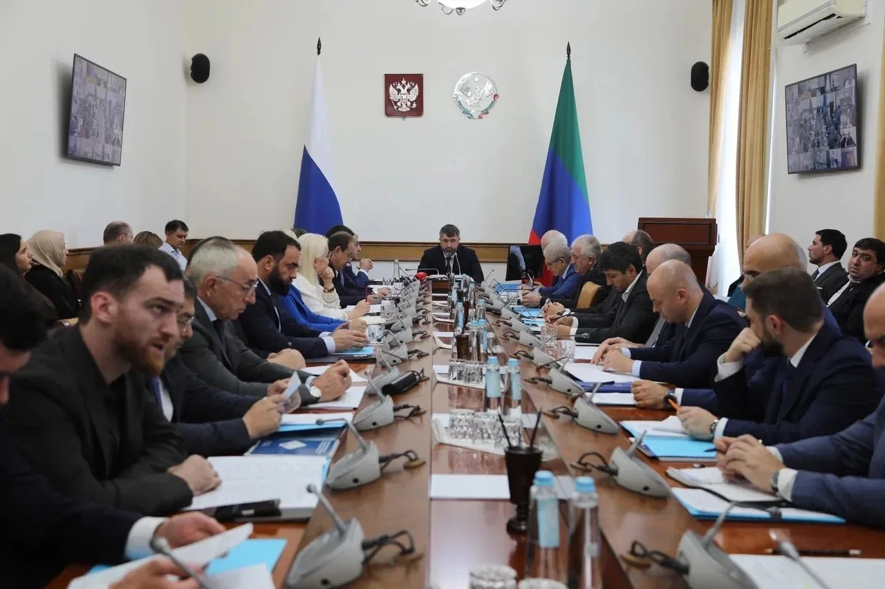 В Дагестане до конца 2026 года ожидается поставка более 140 новых автобусов