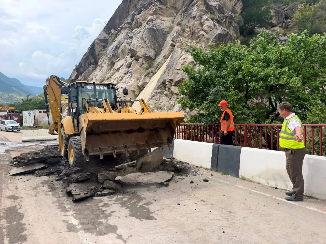 В Дагестане успешно восстановлено транспортное сообщение с 109 населёнными пунктами после июльских паводков
