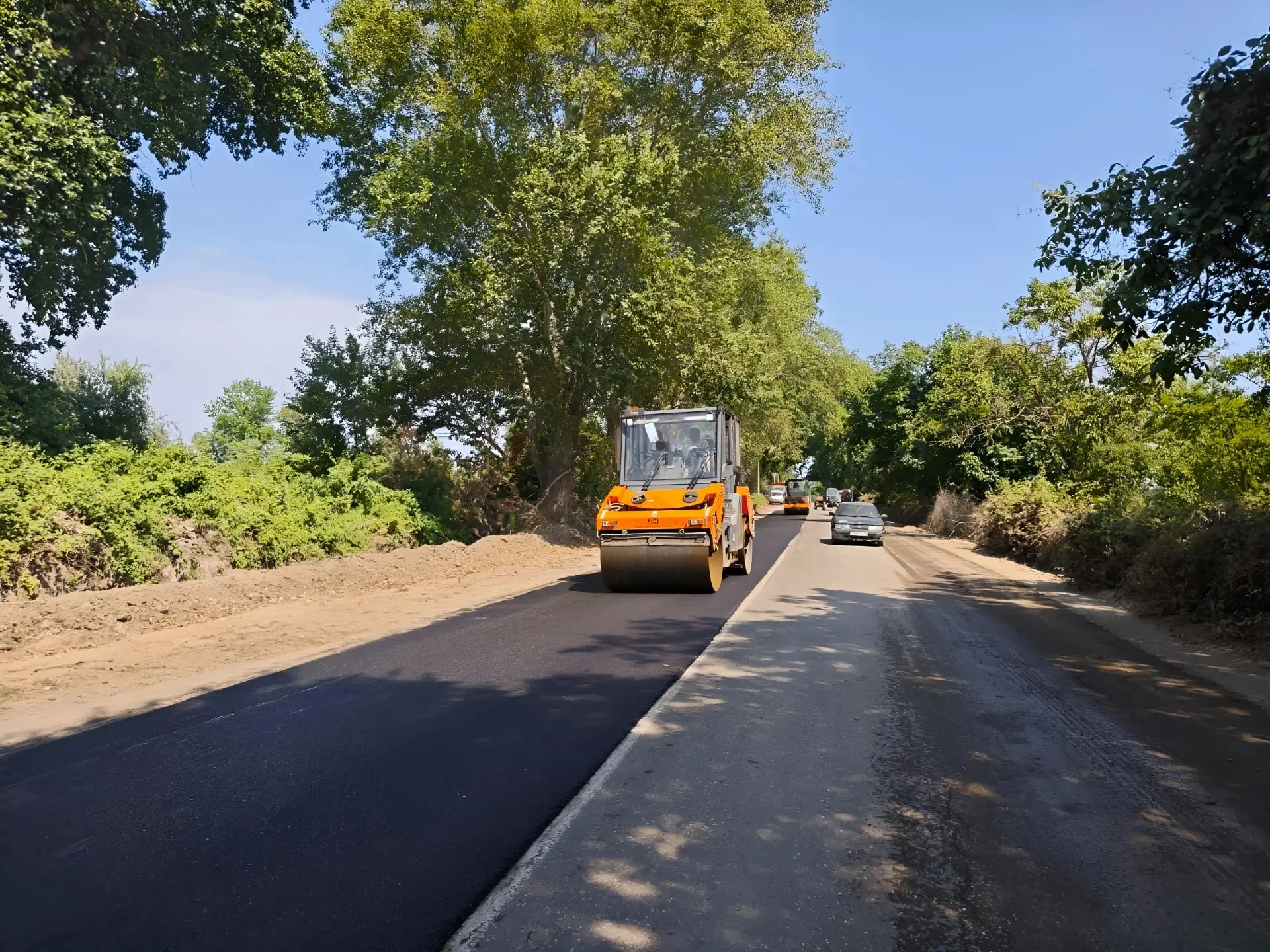 Ремонт дороги в 3,3 км. к Самурскому лесу близится к завершению