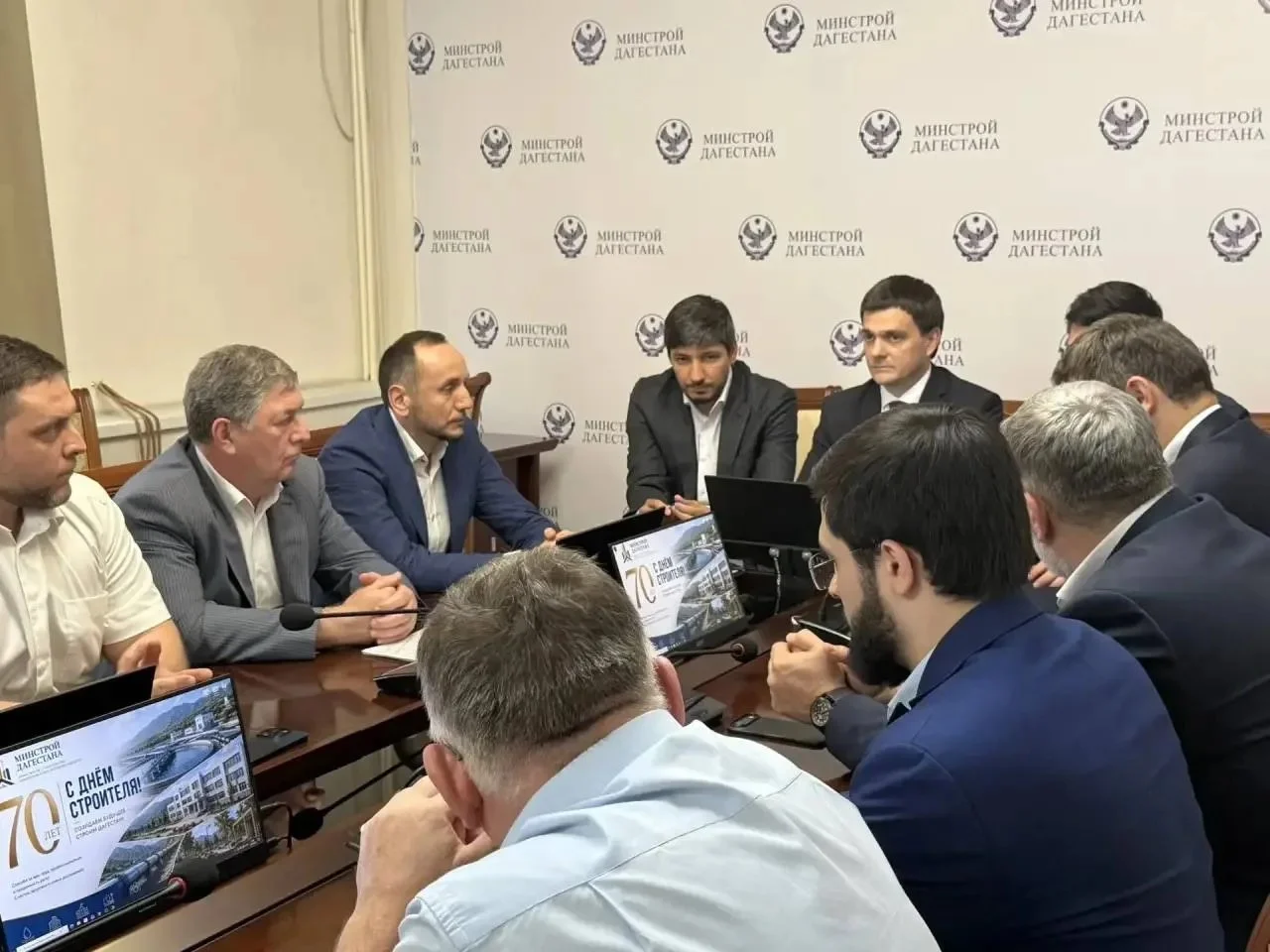 В Дагестане представили нового министра строительства, архитектуры и жилищно-коммунального хозяйства