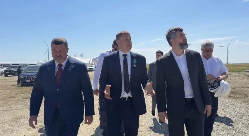 Фёдор Щукин, Григорий Назаров и Магомед Рамазанов посетили Новолакскую ВЭС