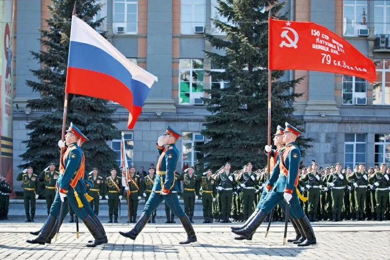 Эл бирлигининъ эркин елпилдеген белгиси