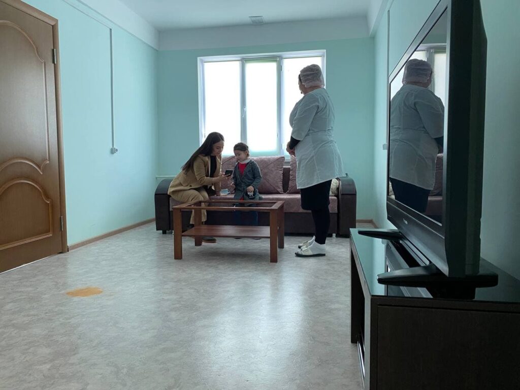 Активисты ОНФ в Дагестане обустроили комнату отдыха для маленьких пациентов