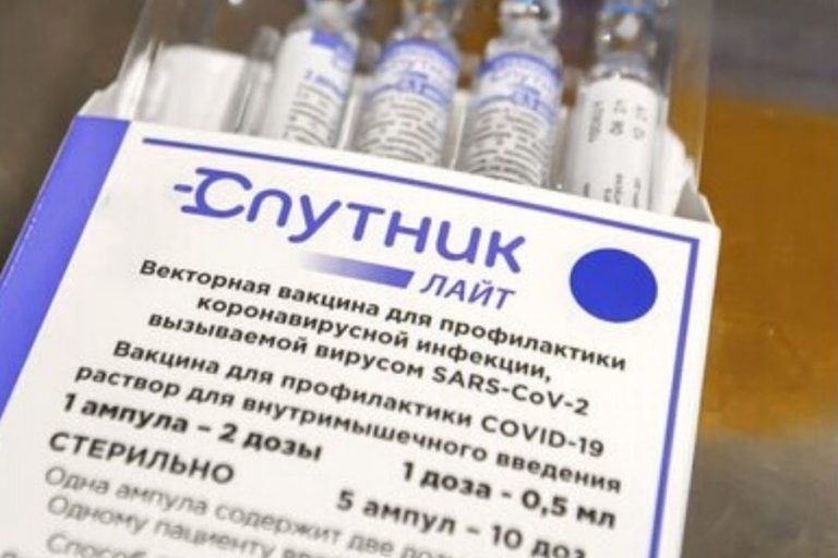 Вакцина от COVID-19 «Спутник Лайт» впервые поступила в Дагестан