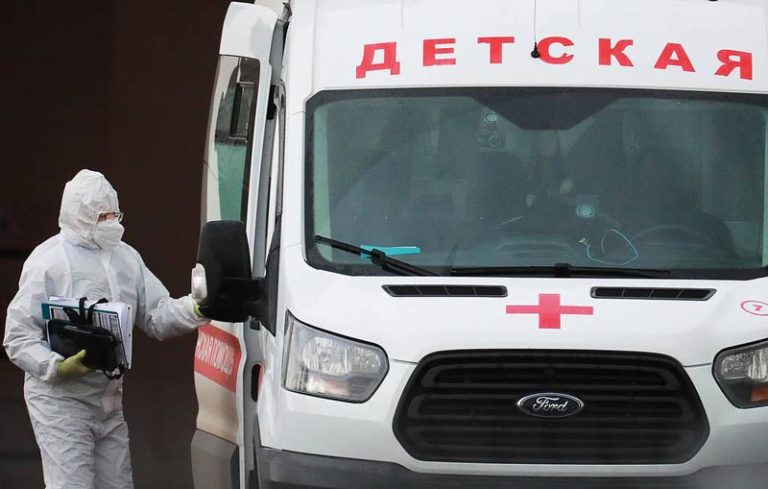Александр Горелов рассказал об опасности "омикрона" для детей от двух до пяти лет