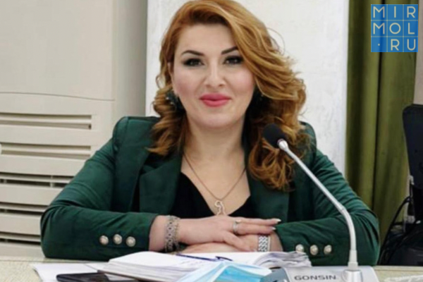 Сефижат Магомедрасулова: «Акция “Знамя Победы” – символ священной Победы»