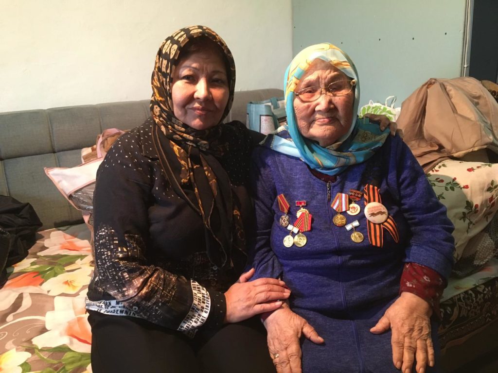 Мадина Абдулалимова: «Именно на своих хрупких плечах труженики тыла подняли разрушенное войной хозяйство, на их героическом примере воспитано не одно поколение»