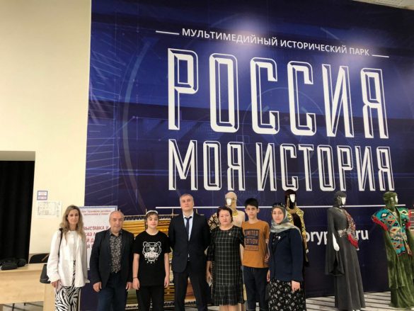 Представители республиканских СМИ посетили выставку «НАТО и лидер альянса. Хроника жестокости»