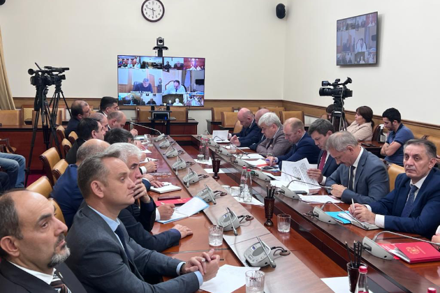 Под руководством Сергея Меликова прошло расширенное заседание Республиканской призывной комиссии