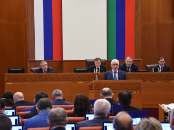 Депутаты единогласно приняли в первом чтении законопроект бюджета на 2023 год