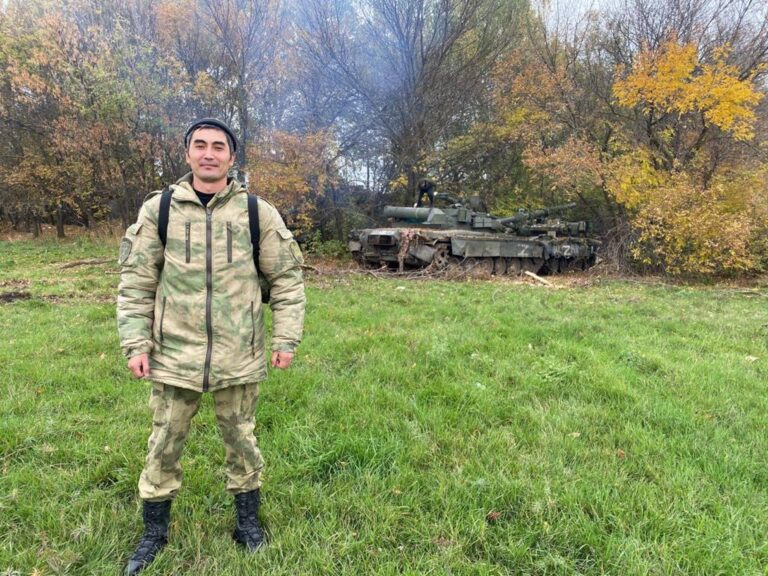 Когда зовет Родина, сыновья встают в строй