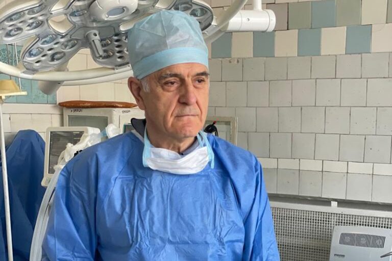 «Учитесь, Багавдин! Волейбол вам не нужен» Как дагестанец стал известным врачом и сейчас спасает жизни солдатам