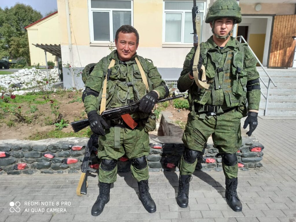 Дома братьев Абдулбариевых из Ногайского района, участников СВО ждут новорождённые дочери
