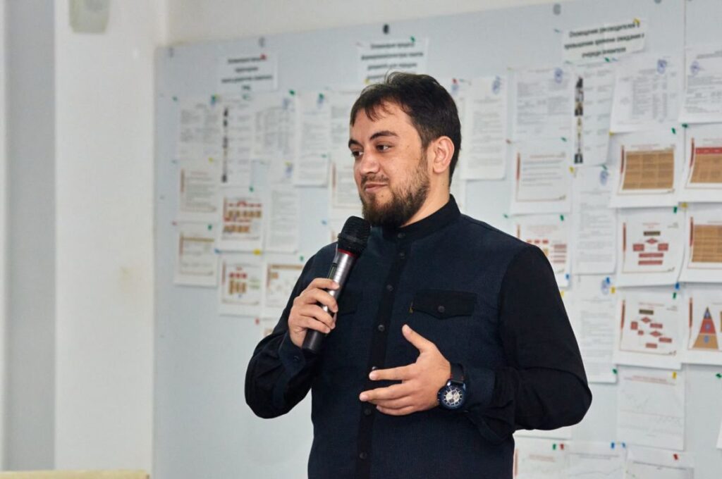 Исрафил Исрафилов: «Магамед Ибрагимов сможет решить все проблемные вопросы, которые сегодня волнуют представителей СМИ региона»