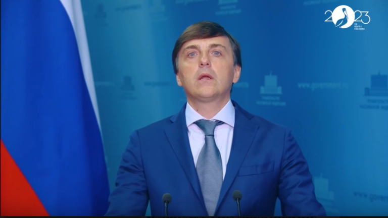 Министр просвещения РФ Сергей Кравцов направил видеоприветствие участникам Августовского совещания педагогов Дагестана