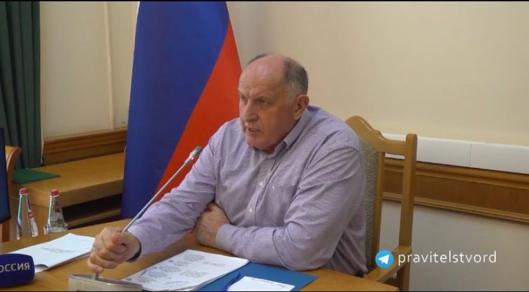 Абдулмуслим Абдулмуслимов призвал бизнесменов и сотрудников надзорных органов думать о последствиях, прежде чем принимать незаконные решения
