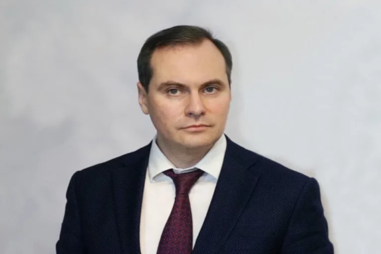 Артем Здунов: «Приношу глубочайшие соболезнования родным и близким погибших от взрыва на АЗС, всему дагестанскому народу»