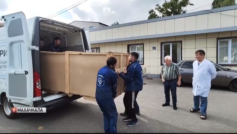 РКБ им.А.В.Вишневского в Махачкале получил необходимый для больных медицинские кровати