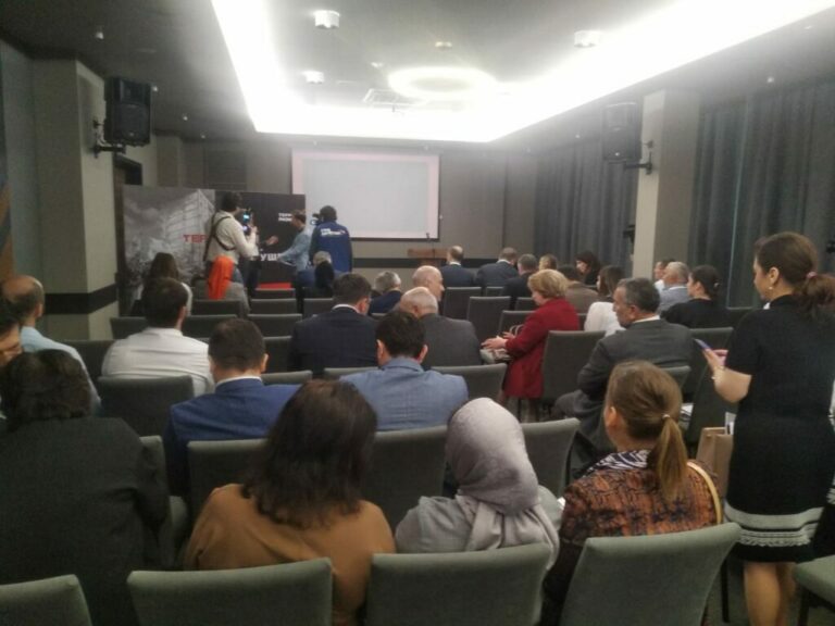 В Каспийске проходит конференция «Терроризм – путь к разрушению»