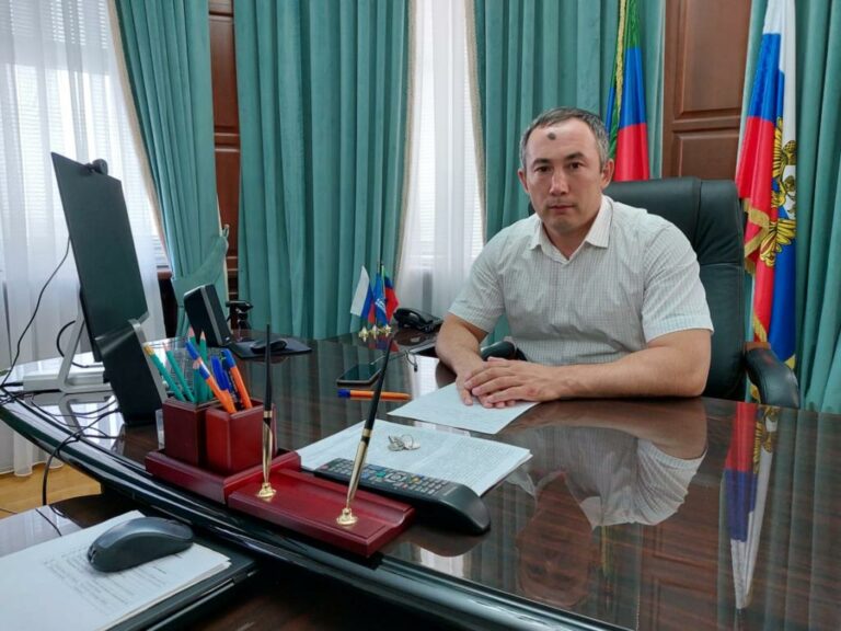 Джамалудин Эсиргепов: Нам необходимо объединиться в вопросе воспитания молодежи, чтобы никто не мог расшатать их точку зрения на сложившуюся ситуацию в стране и в мире 