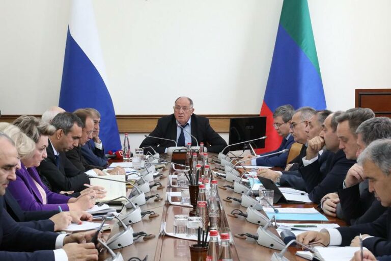 Правительство Дагестана реализует проект "Расширение и реконструкция системы канализации в г. Махачкале"