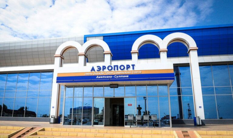 Аэропорт Махачкалы, предварительно, возобновит работу 31 октября