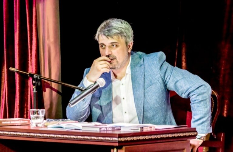 Мурад Ахмедов: «Сергей Меликов — первый руководитель республики, который посетил литературный музей Расула Гамзатова»