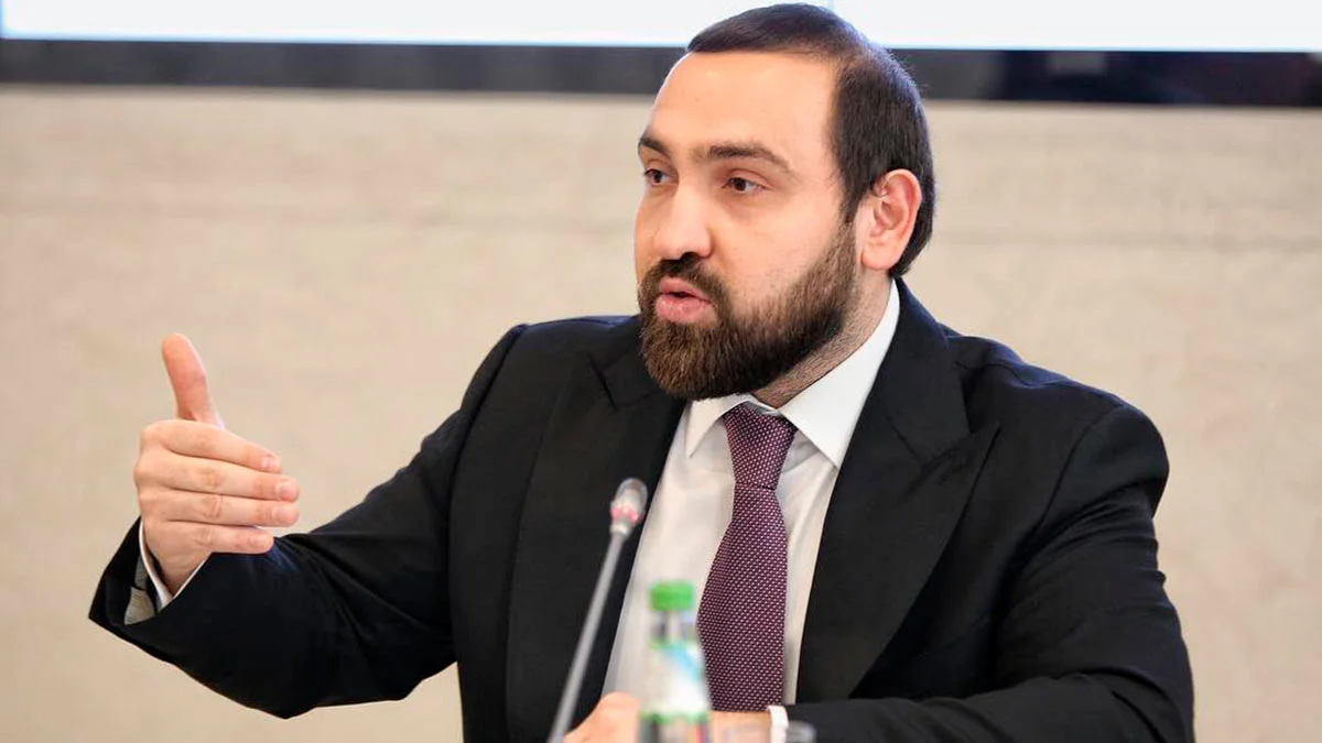 Султан Хамзаев поднял вопрос школьного питания  качества в Госдуме