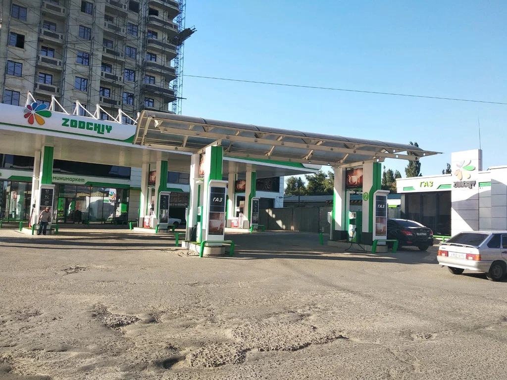 В Дагестане работа 237 заправок приостановлена