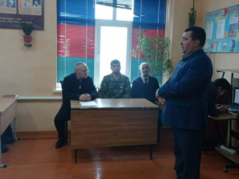 В Рукельской школе прошла Акция «Есть такая профессия — родину защищать»