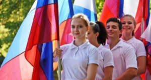 Владимир Путин: Завтрашний день России определят устремления нынешнего молодого поколения