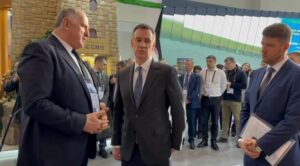 Дмитрий Патрушев назвал стенд Дагестана на выставке "Россия" одним из красивых