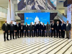 В Махачкале ко Дню дипломатического работника открыли фотовыставку