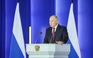 Путин заявил  о запуске нового национального проекта "Семья"