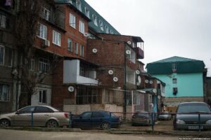 Бурлият Токболатова:Махачкала – архитектурный урод, и стала она такой  при полном «разрешительстве» чиновников и попустительстве всевозможных надзорных органов