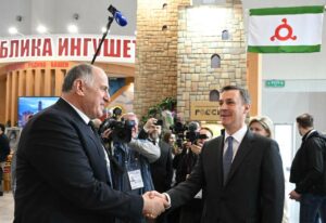 Абдулмуслим Абдулмуслимов пригласил Дмитрия Патрушева в Дагестан