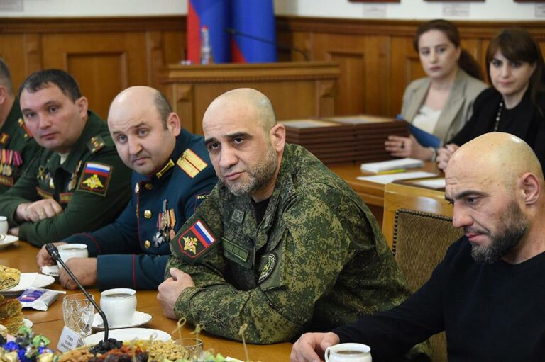 Заур Аскендеров: «Перед каждым участником спецоперации мы несем ответственность за благополучие их семей»