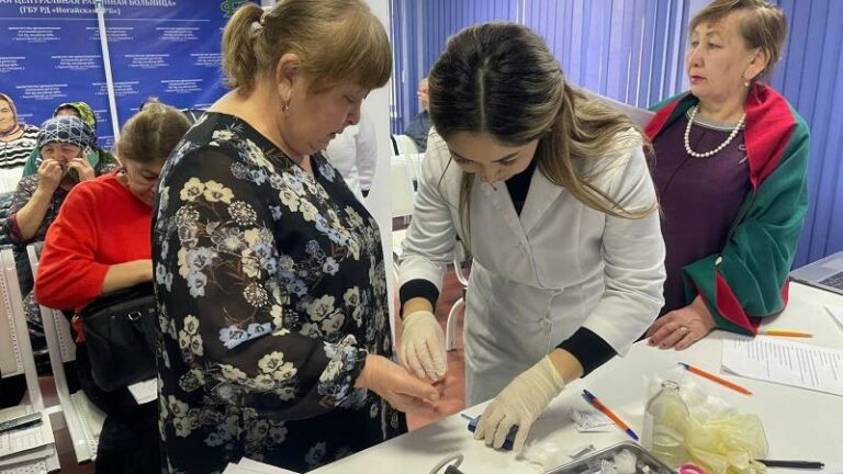 В Ногайской ЦРБ провели «Школу здоровья» для пациентов с сахарным диабетом