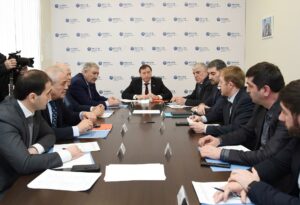 Председатель НС РД Заур Аскендеров осмотрел обновленные энергообъекты Махачкалы